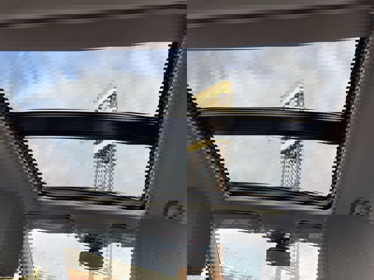 Used 2016 Chevrolet Malibu LT image 20