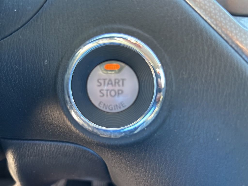 Used 2019 Nissan Pathfinder SL w/ Cargo Package image 44