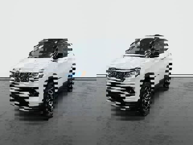 Used 2025 Jeep Compass Limited image 7