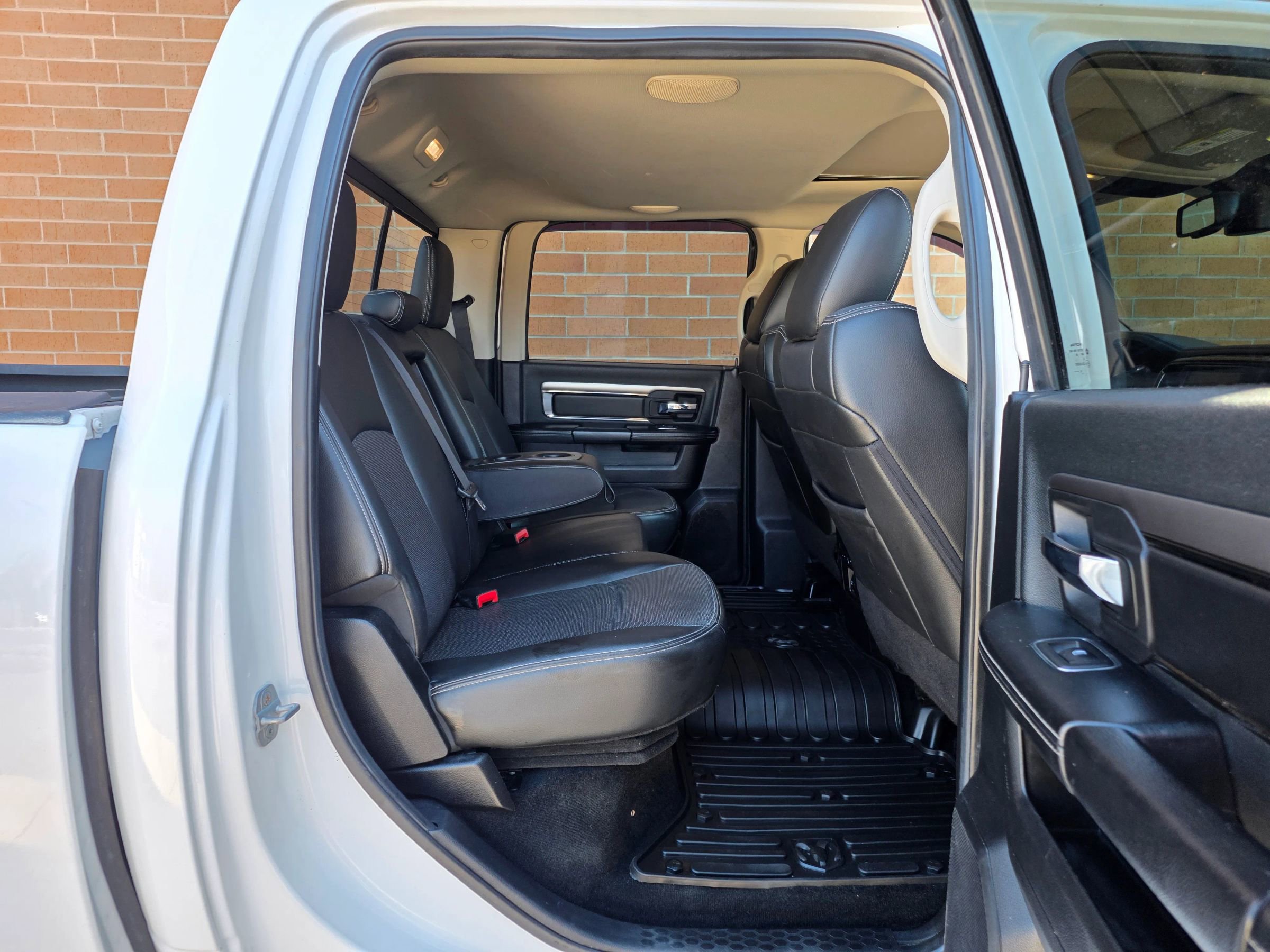 Used 2014 RAM 1500 Sport w/ Sport Premium Group AWD/4WD image 20