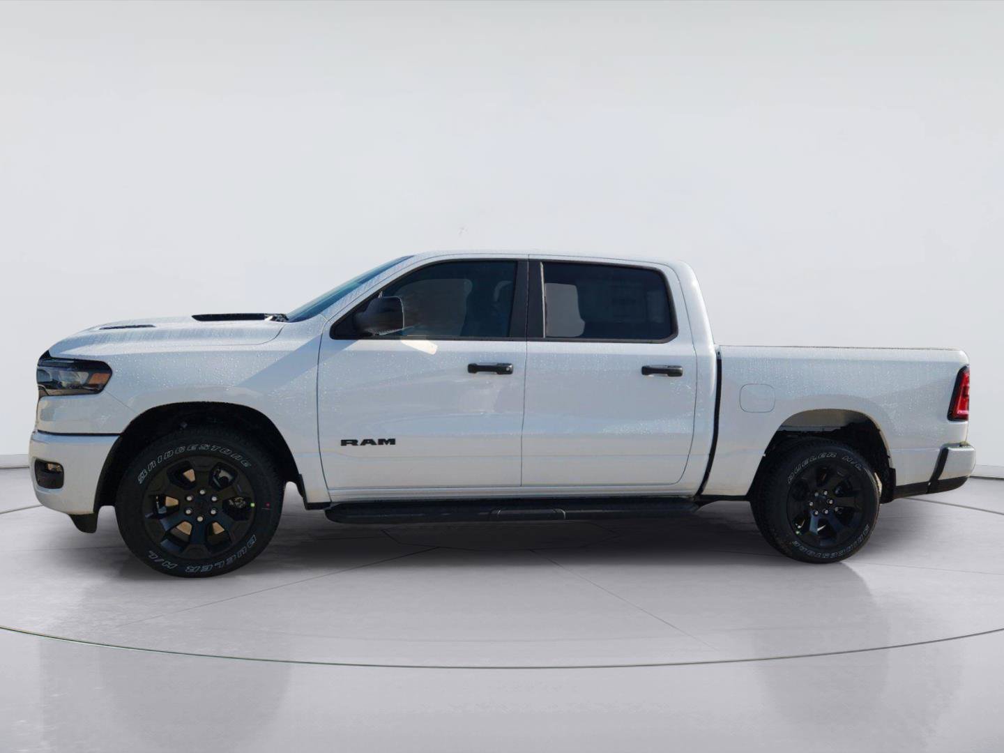 New 2026 RAM 1500 Express AWD/4WD image 2