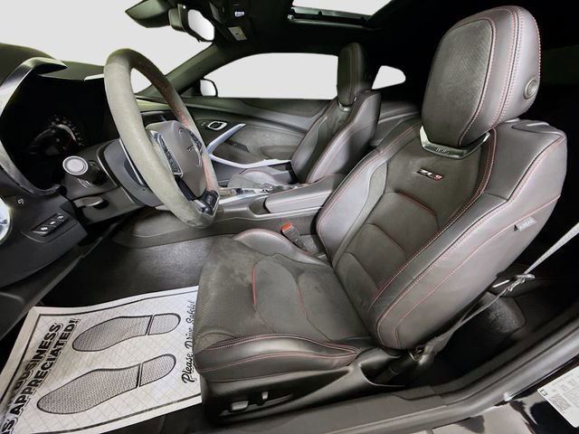 Used 2022 Chevrolet Camaro ZL1 image 20
