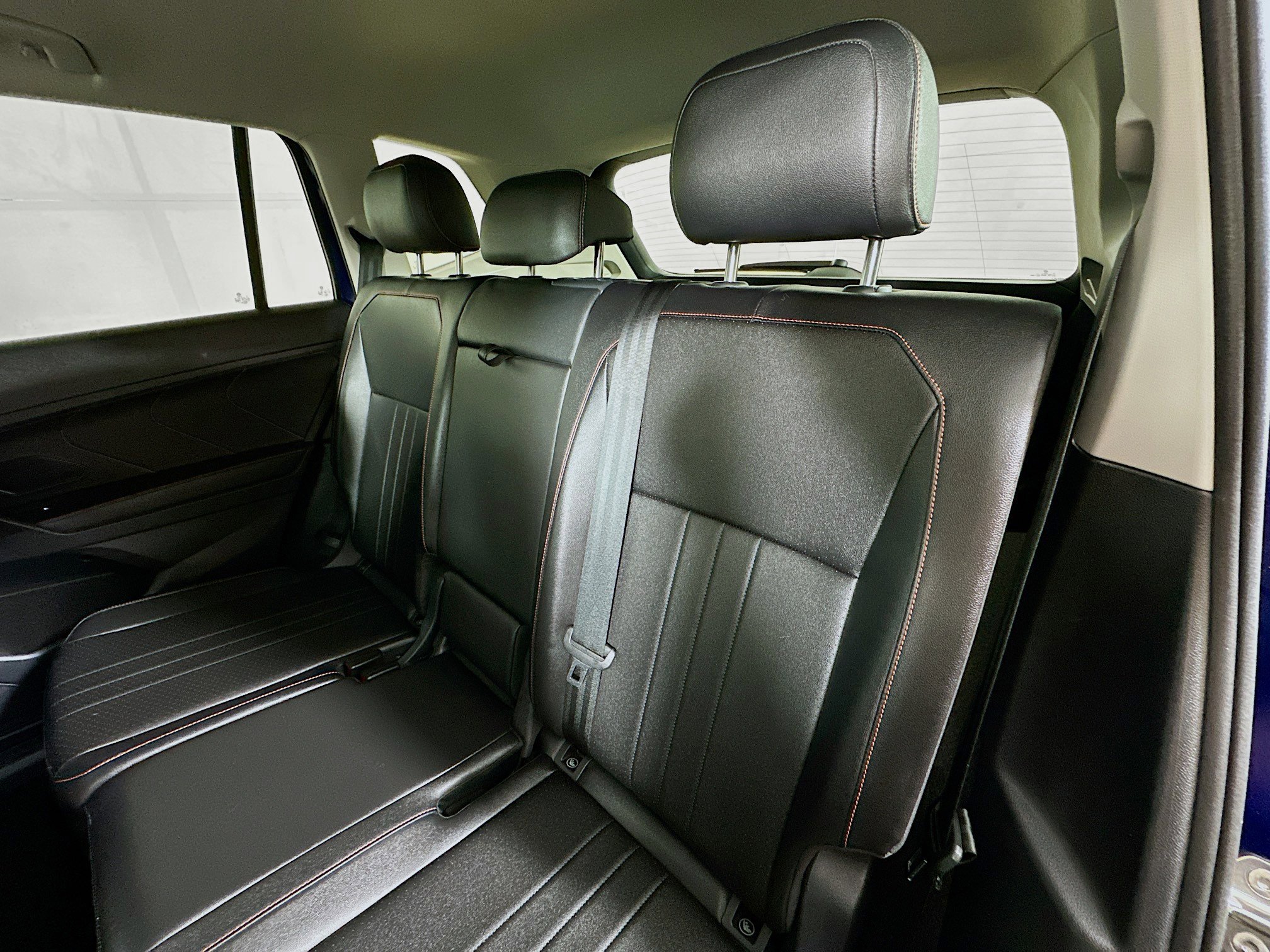 Used 2024 Volkswagen Tiguan Wolfsburg Edition image 22