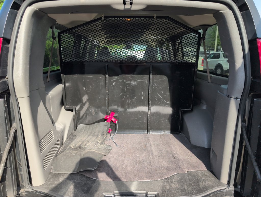 Used 2020 Chevrolet Express 3500 LT w/ LT Preferred Equipment Group RWD image 29