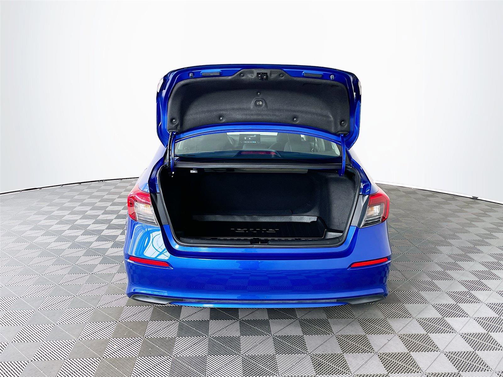 Used 2022 Honda Civic LX image 28