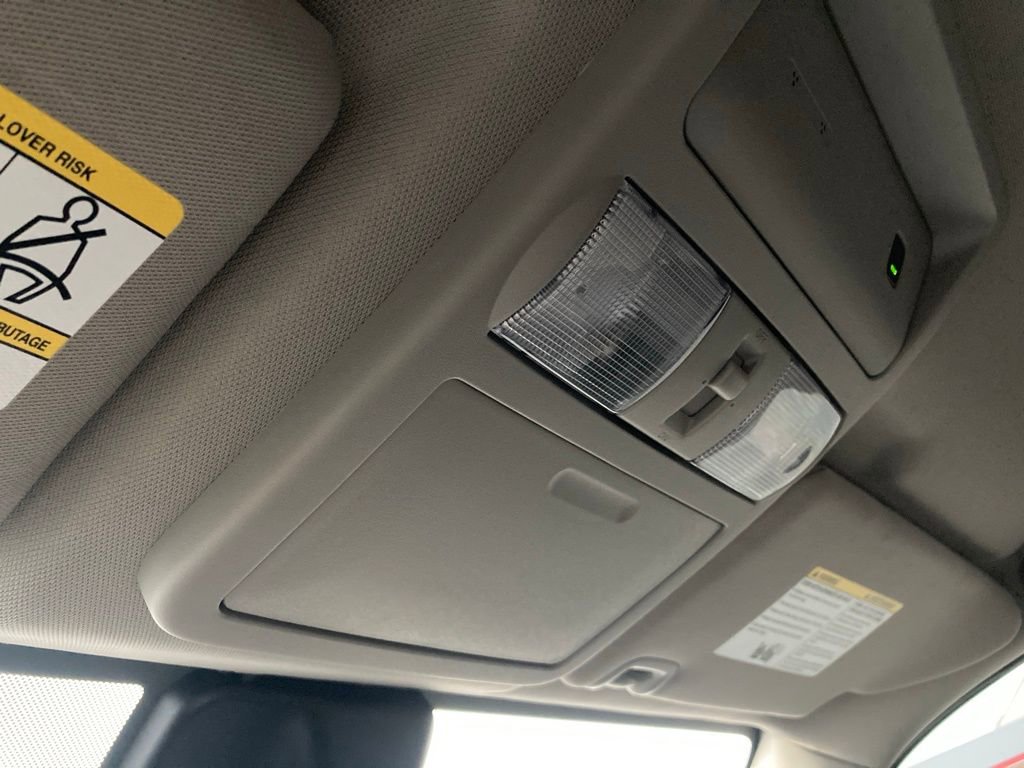 Used 2025 Nissan Frontier S image 29