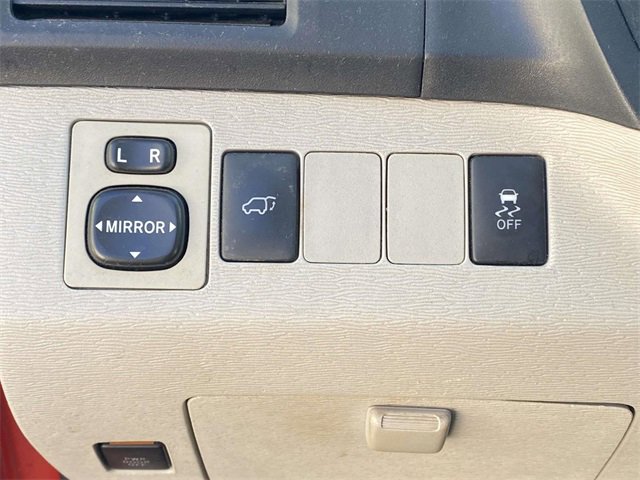 Used 2010 Toyota Venza AWD image 19