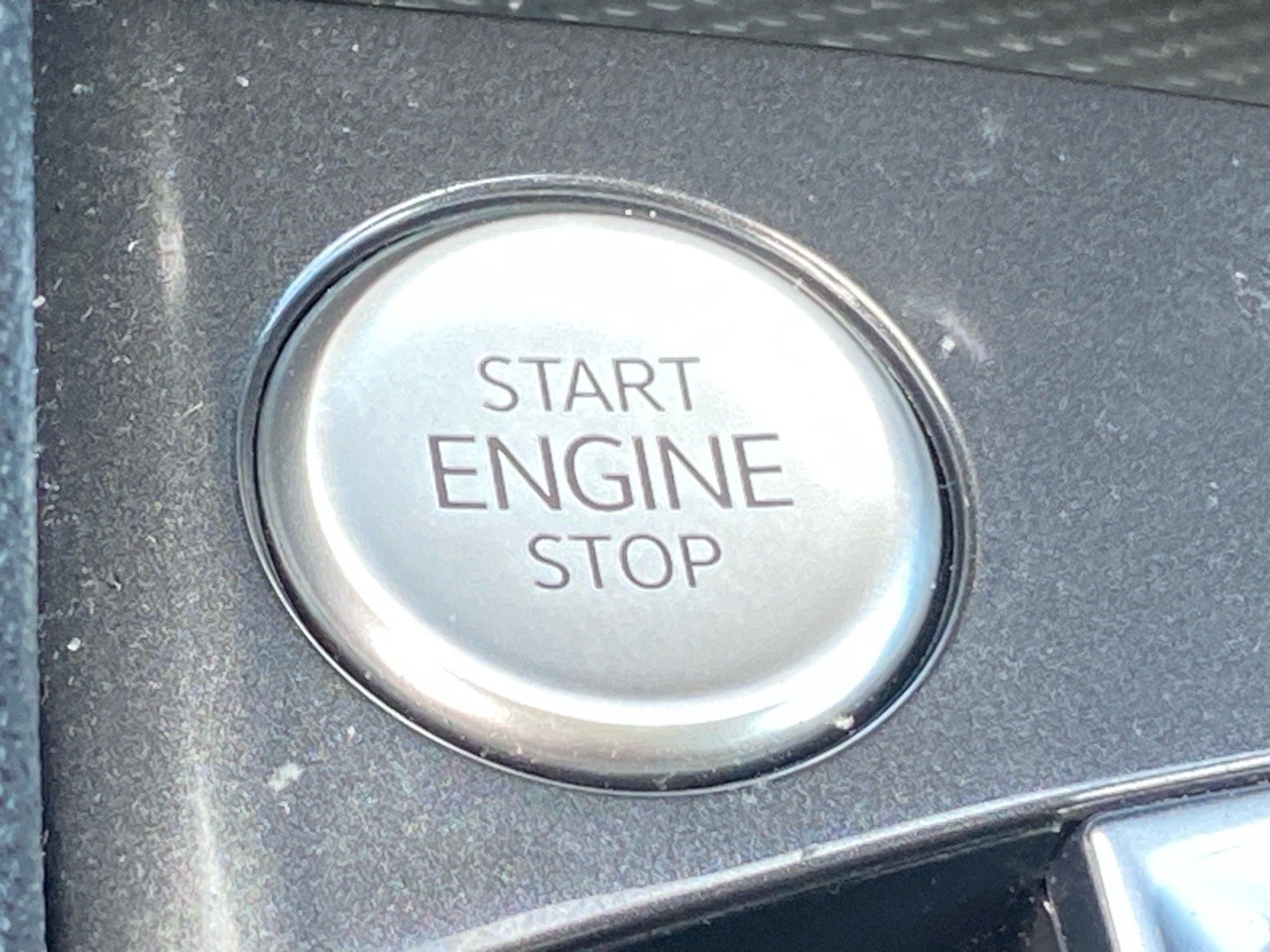 Certified 2024 Volkswagen Tiguan Wolfsburg Edition FWD image 15