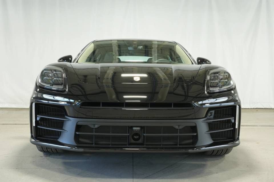 New 2026 Porsche Panamera 4 AWD/4WD image 11