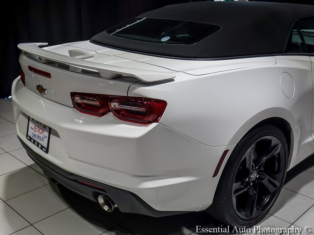 Used 2024 Chevrolet Camaro LT RWD image 9