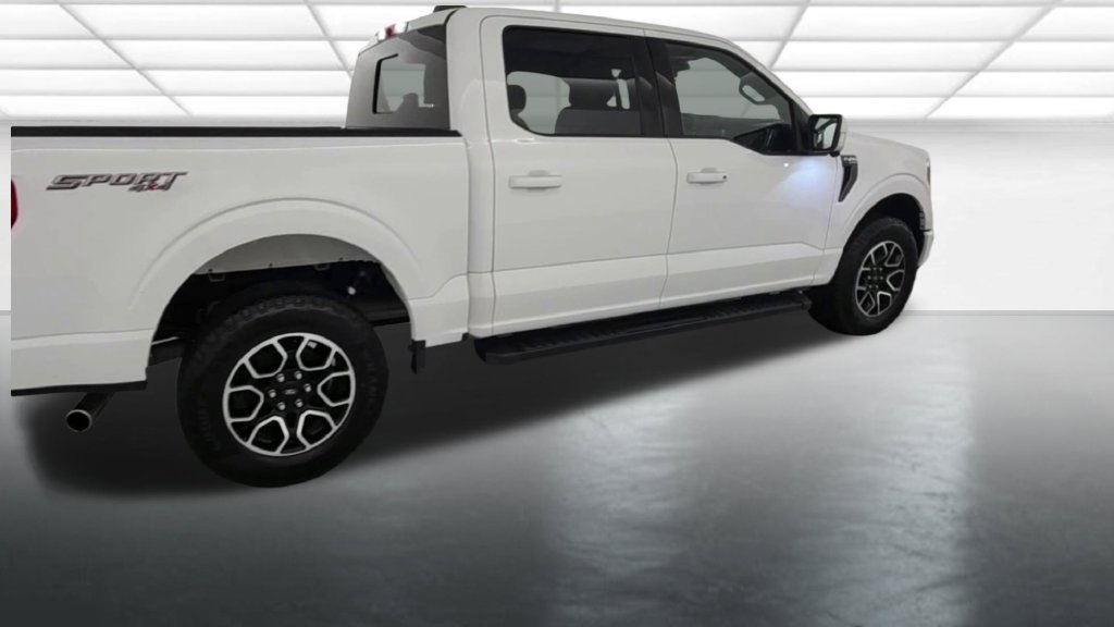 Used 2022 Ford F150 Lariat w/ Equipment Group 502A High AWD/4WD image 8