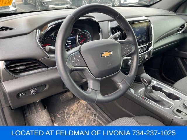 Used 2023 Chevrolet Traverse LT image 7
