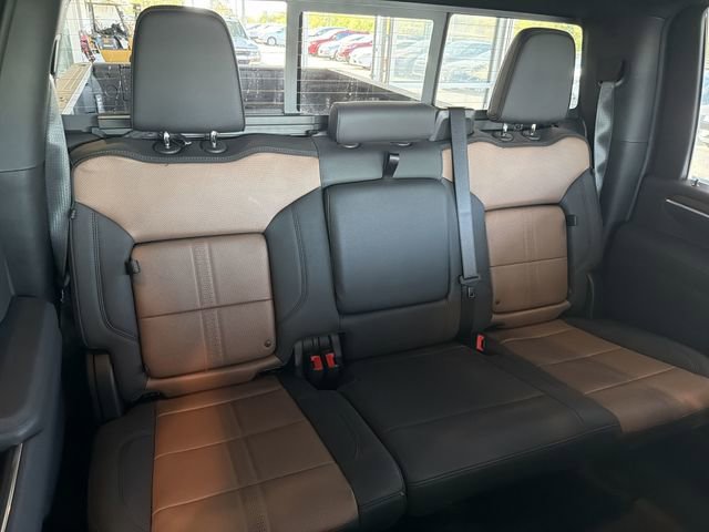 Certified 2026 Chevrolet Silverado 3500 High Country w/ High Country Premium Package AWD/4WD image 16