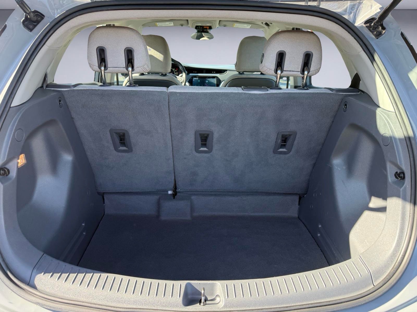 Used 2019 Chevrolet Bolt LT FWD image 7
