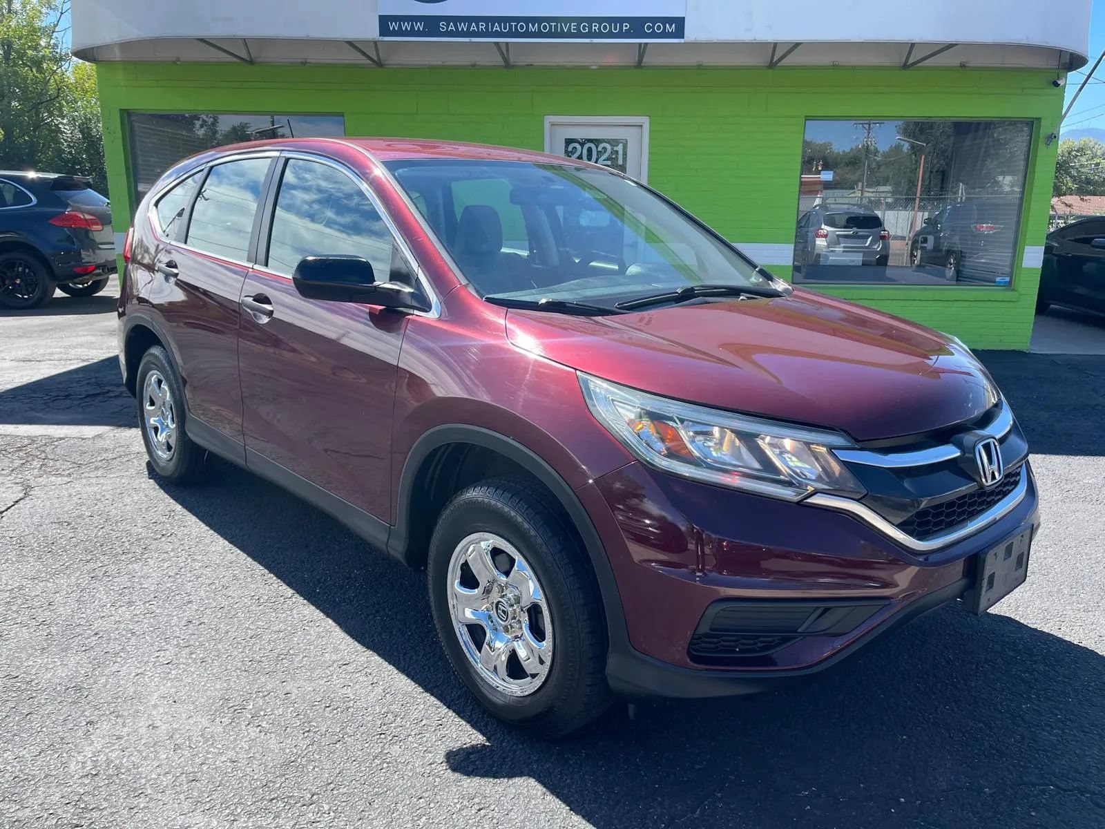 Used 2015 Honda CR-V LX image 2