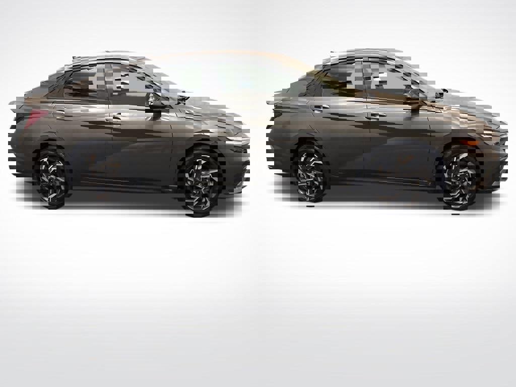 New 2025 Hyundai Elantra SEL image 4