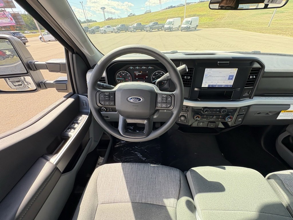 New 2026 Ford F250 XLT image 29