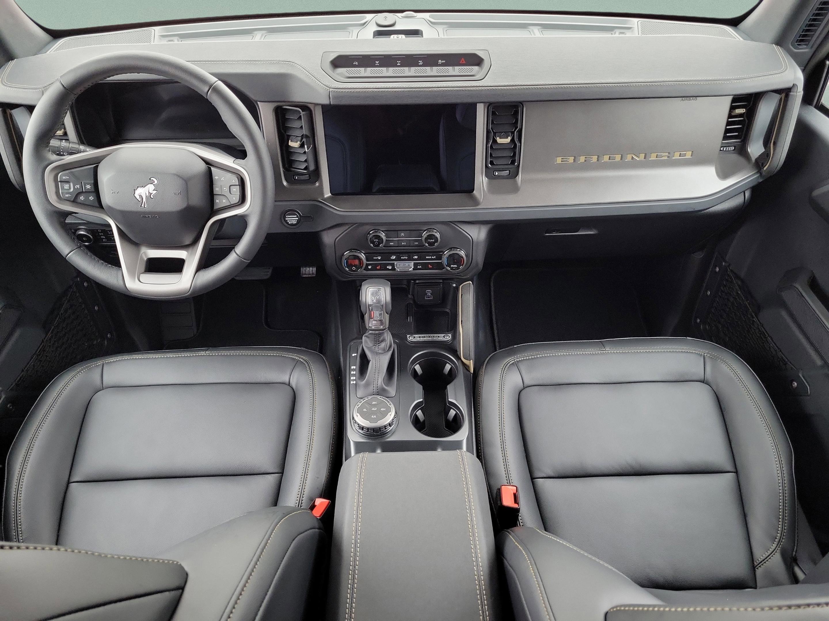 New 2025 Ford Bronco Badlands w/ Sasquatch Package image 9