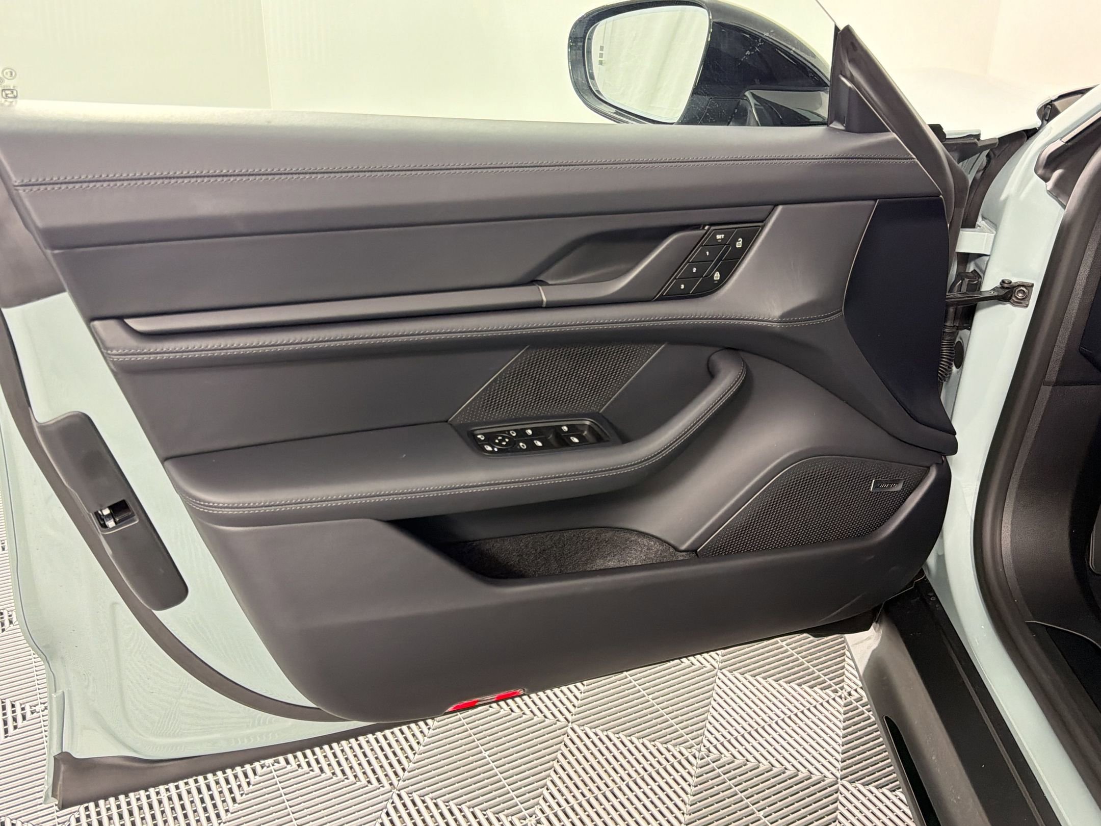 New 2026 Porsche Taycan AWD/4WD image 11