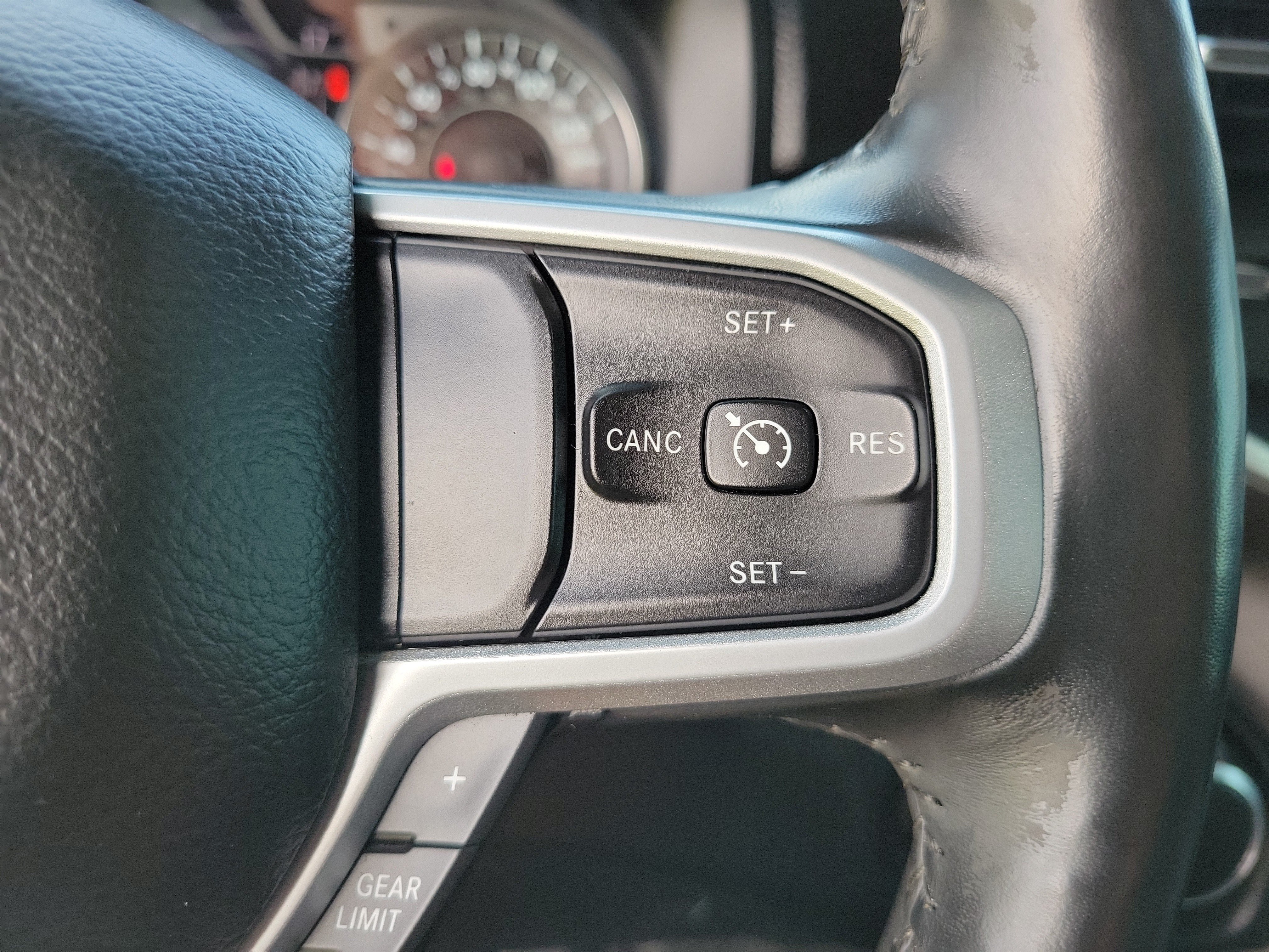 Used 2020 RAM 1500 Big Horn AWD/4WD image 22