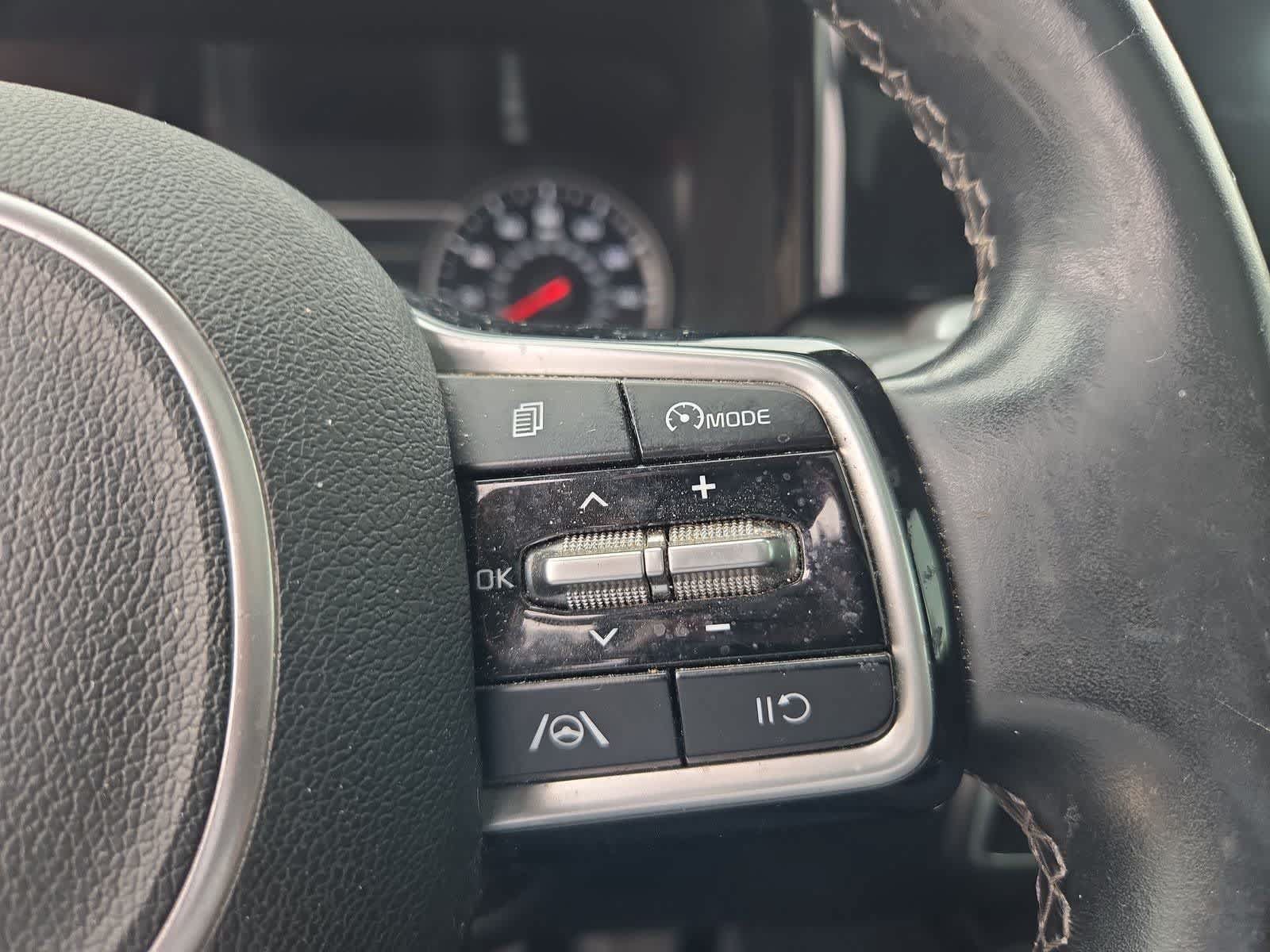 Used 2021 Kia Sorento S w/ Panoramic Sunroof Package FWD image 24