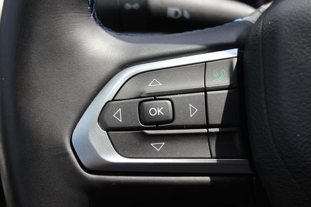 Used 2022 Jeep Compass Latitude w/ Sun and Sound Group image 16