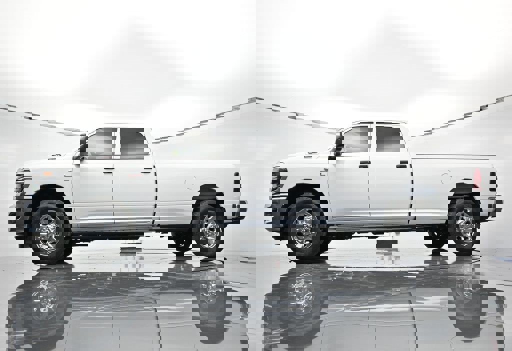 New 2026 RAM 2500 Tradesman image 43