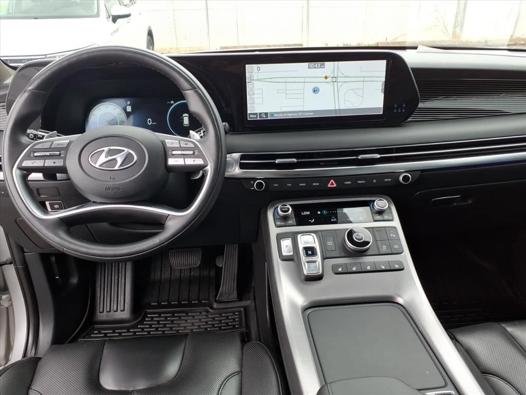 Used 2023 Hyundai Palisade Calligraphy FWD image 18