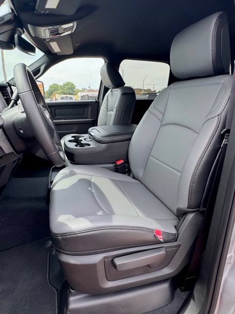 New 2027 RAM 3500 Tradesman AWD/4WD image 11