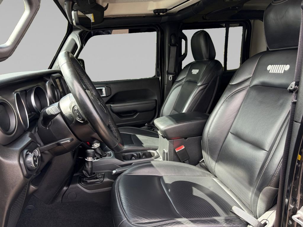 Used 2022 Jeep Gladiator Sport image 11
