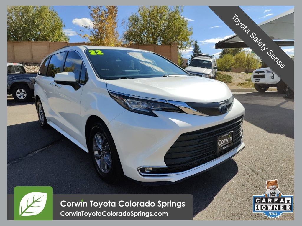 Used 2022 Toyota Sienna XLE