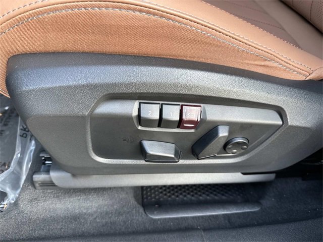 Used 2025 MINI Cooper Countryman S w/ Comfort Package Max image 22