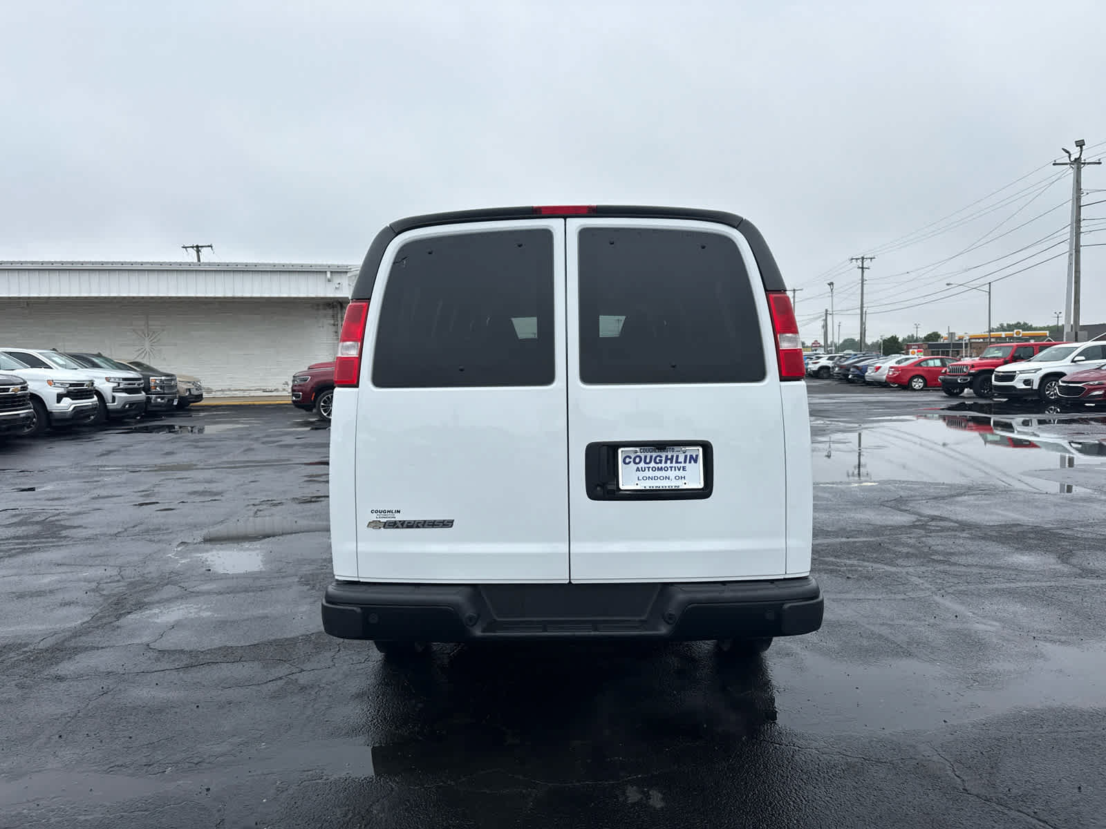 Certified 2023 Chevrolet Express 3500 LS RWD image 4