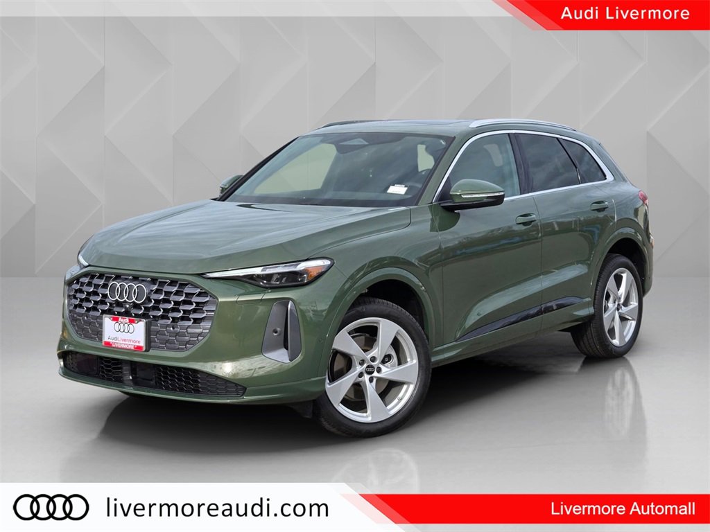 New 2025 Audi Q5 Premium Plus