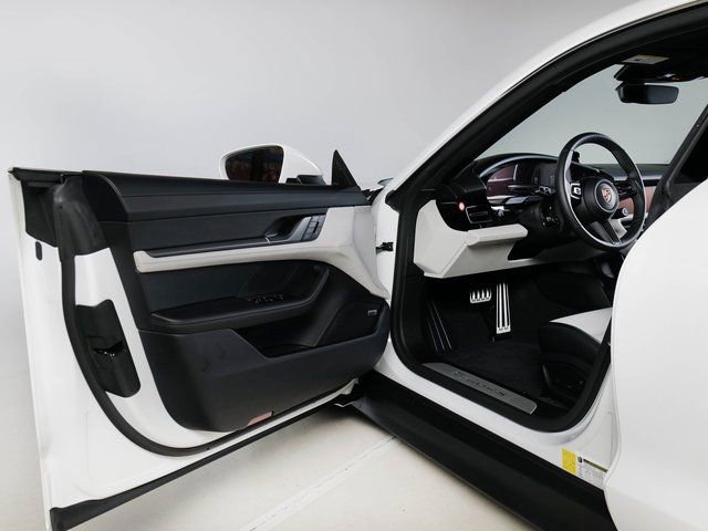 New 2025 Porsche Taycan 4S image 23