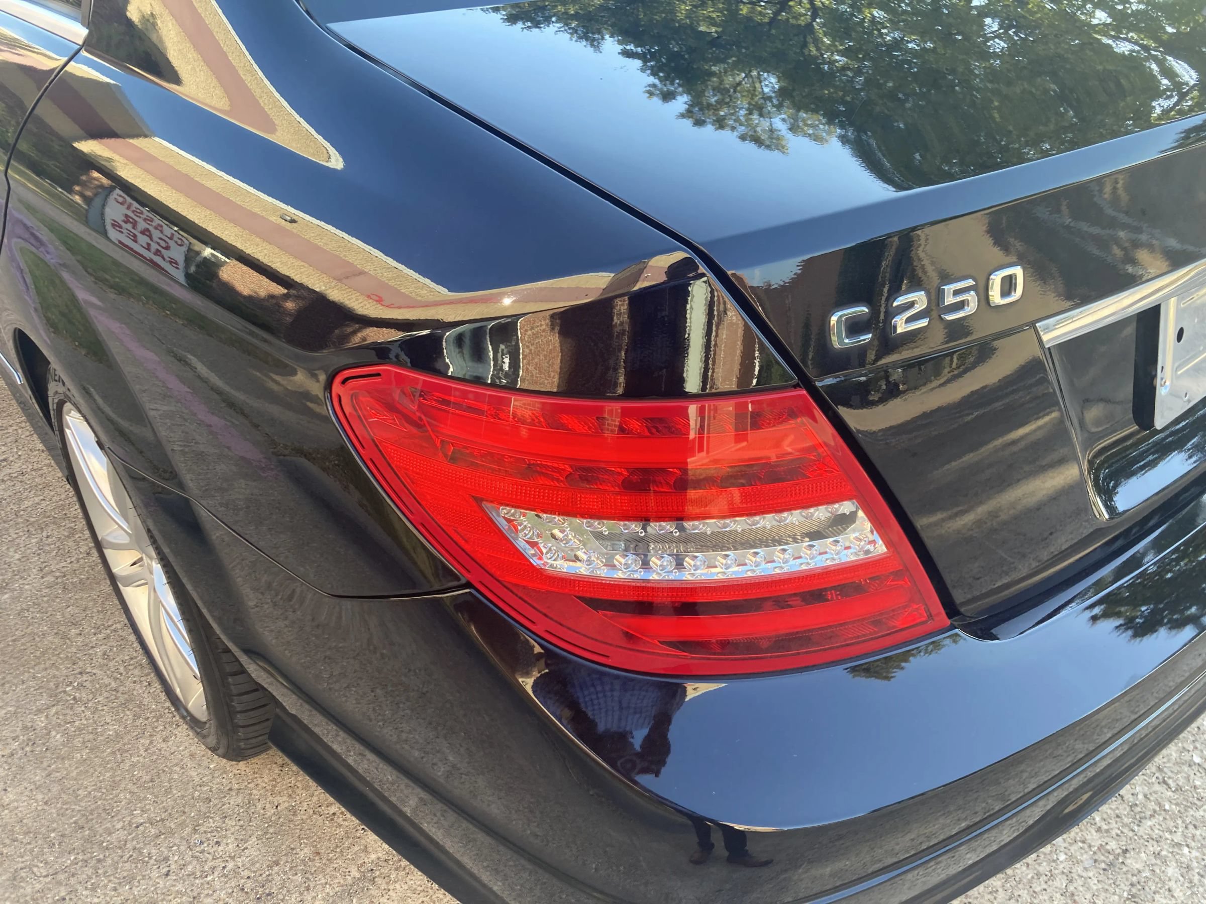 Used 2014 Mercedes-Benz C 250 Sedan w/ Premium 1 Package image 17