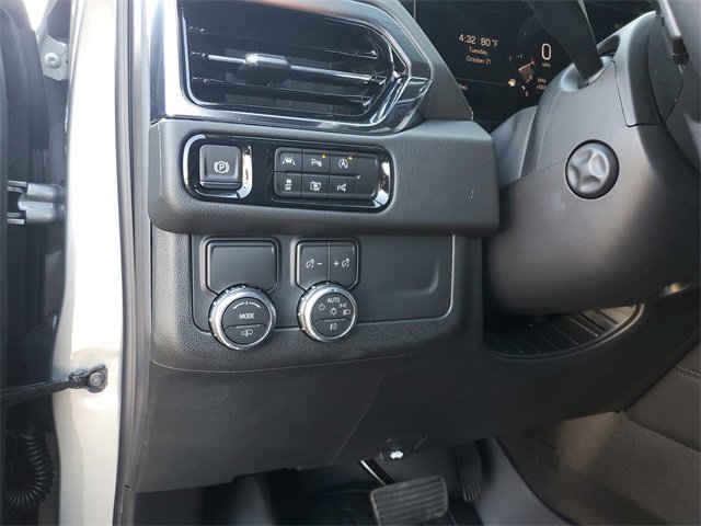 New 2026 GMC Yukon Denali w/ Sun & Power Step Package image 13