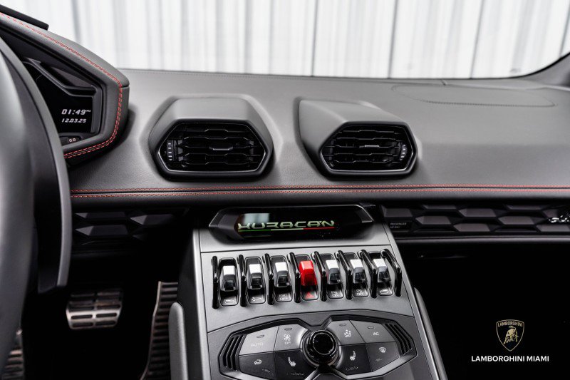 Used 2018 Lamborghini Huracan LP 580-2 image 34