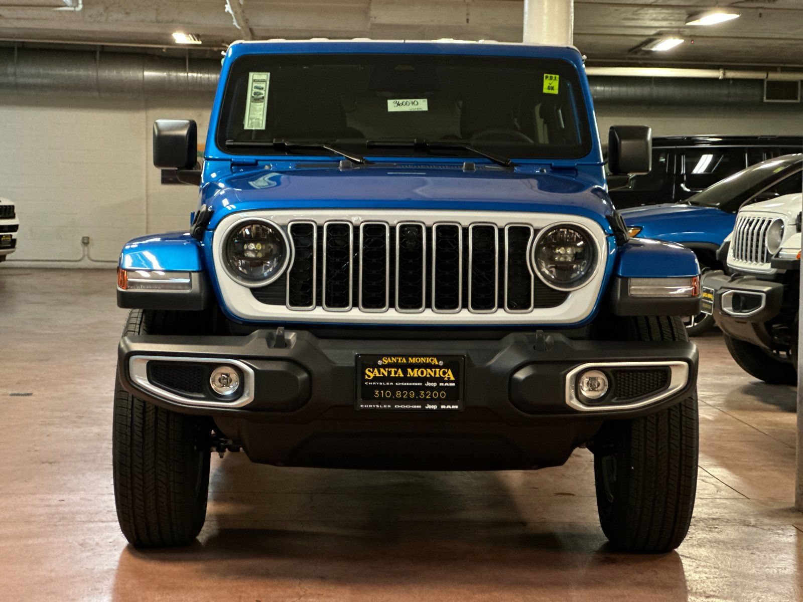 New 2026 Jeep Wrangler Unlimited Sahara w/ Whitecap Package AWD/4WD image 8