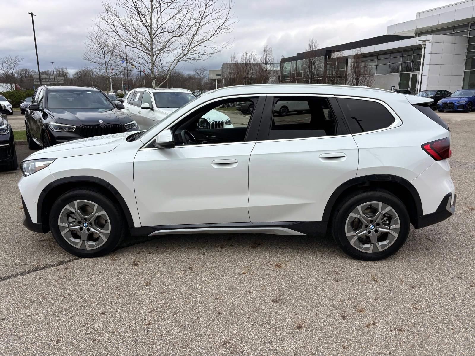 Used 2025 BMW X1 xDrive28i image 8