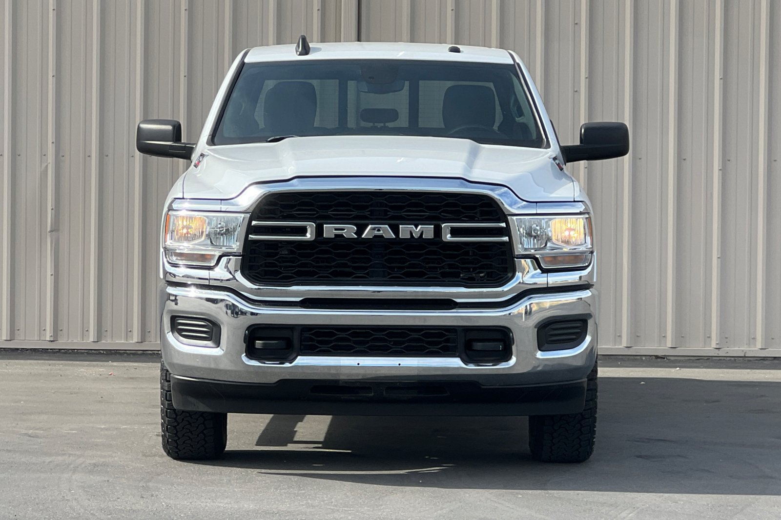 Used 2022 RAM 2500 Tradesman AWD/4WD image 3
