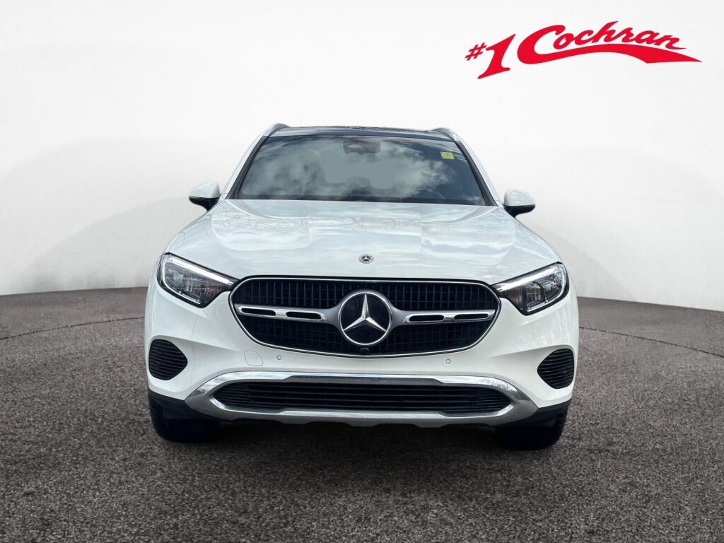 Used 2024 Mercedes-Benz GLC 300 4MATIC image 26