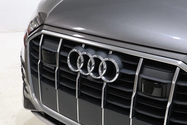 Used 2024 Audi Q7 3.0T Premium Plus AWD/4WD image 10