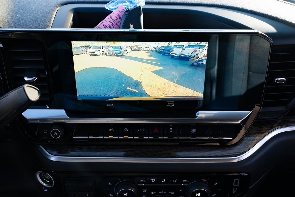 Used 2022 Chevrolet Silverado 1500 RST image 14