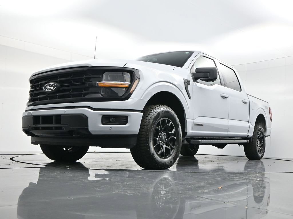 New 2025 Ford F150 XLT w/ Equipment Group 302A MID image 43