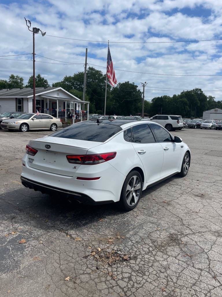 Used 2020 Kia Optima S w/ S Panoramic Sunroof Package FWD image 5