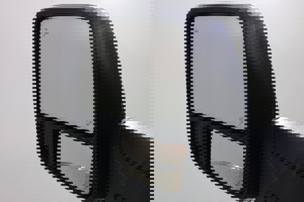 Used 2023 RAM 3500 Laramie image 18