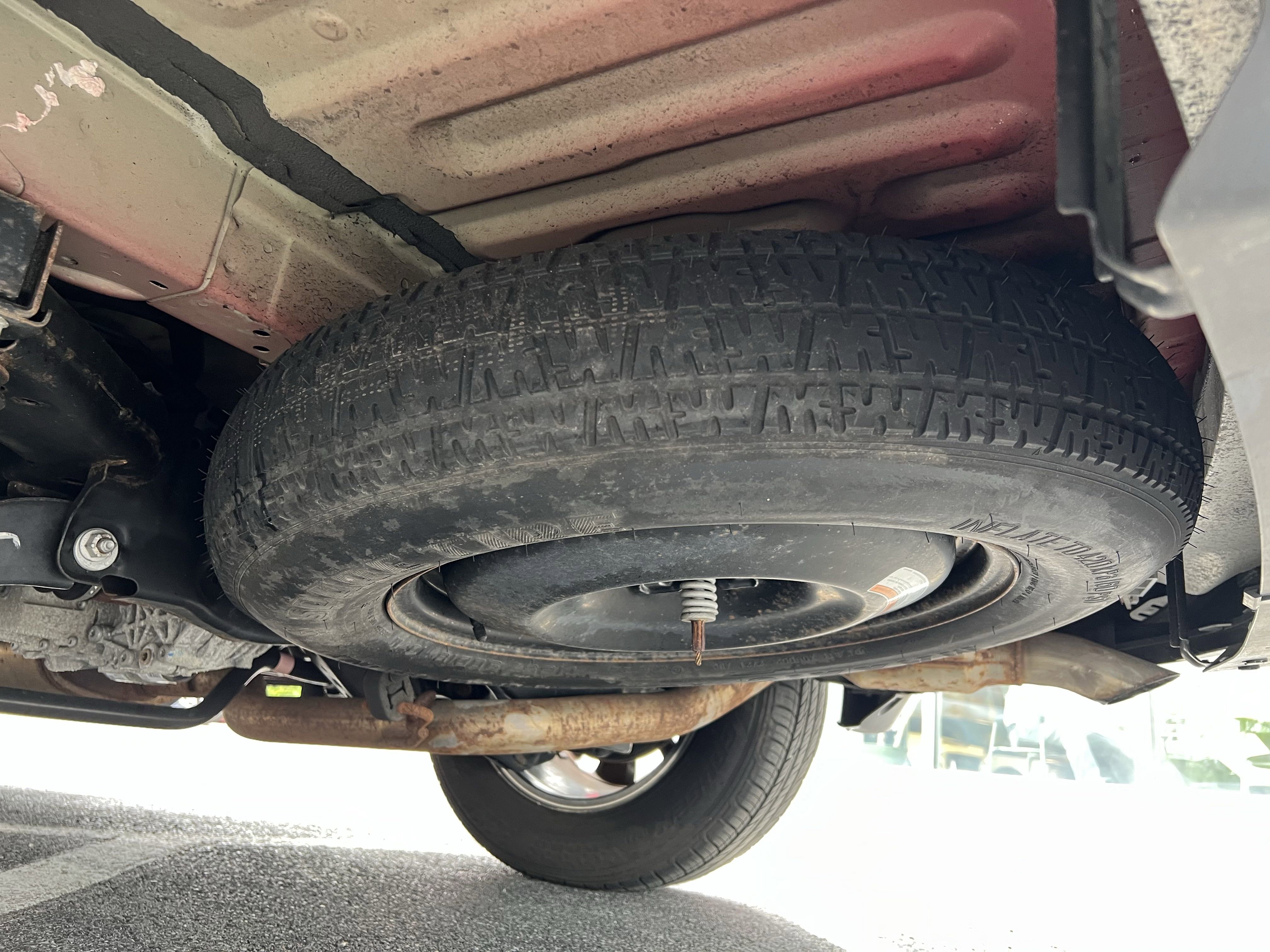 Used 2022 Nissan Pathfinder SL image 12