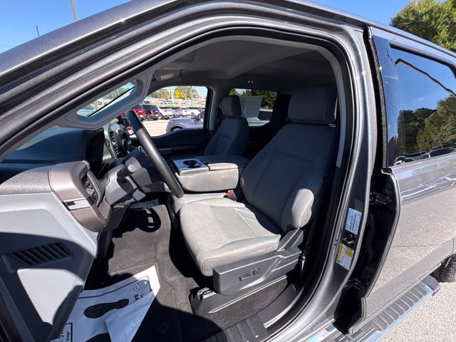 Used 2025 Ford F150 XLT w/ Equipment Group 301A Standard AWD/4WD image 13
