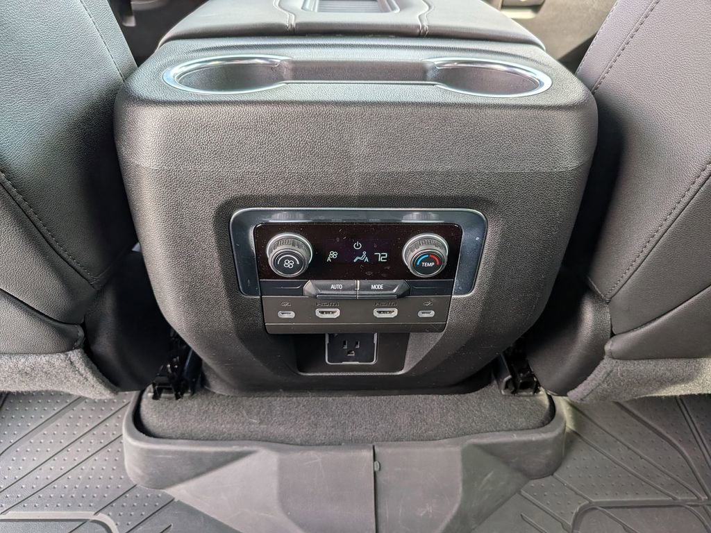 Used 2024 Chevrolet Tahoe Z71 AWD/4WD image 38